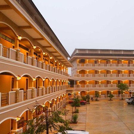 Capital O 75521 Sang Siri Apartment Samut Songkhram エクステリア 写真
