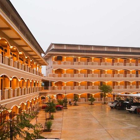 Capital O 75521 Sang Siri Apartment Samut Songkhram エクステリア 写真