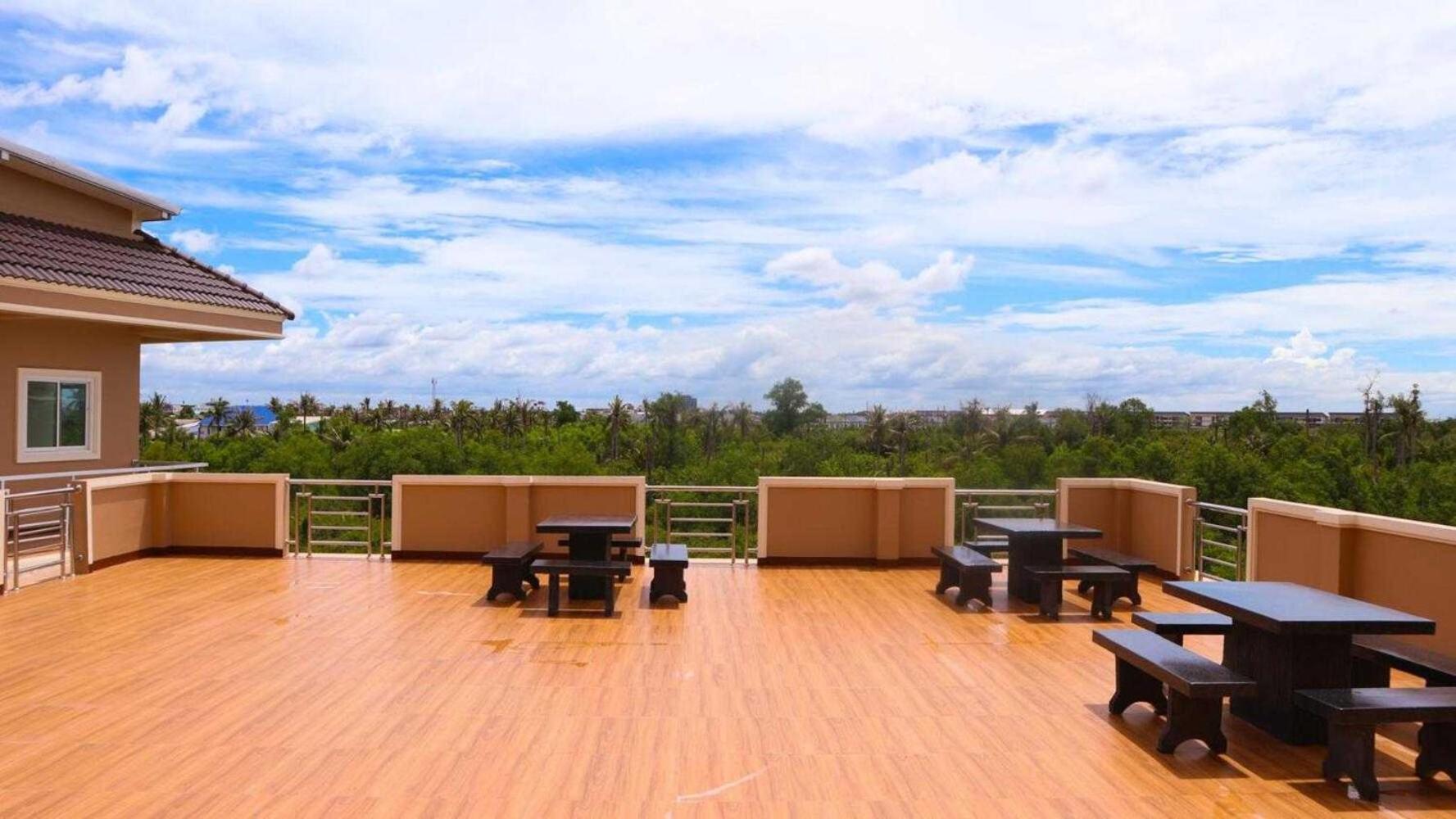 Capital O 75521 Sang Siri Apartment Samut Songkhram エクステリア 写真